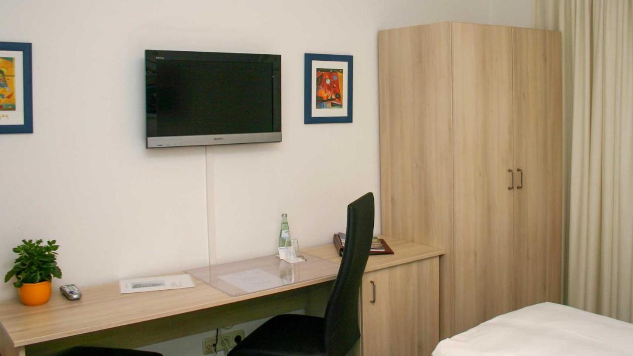 Hotel Occam Мюнхен Экстерьер фото